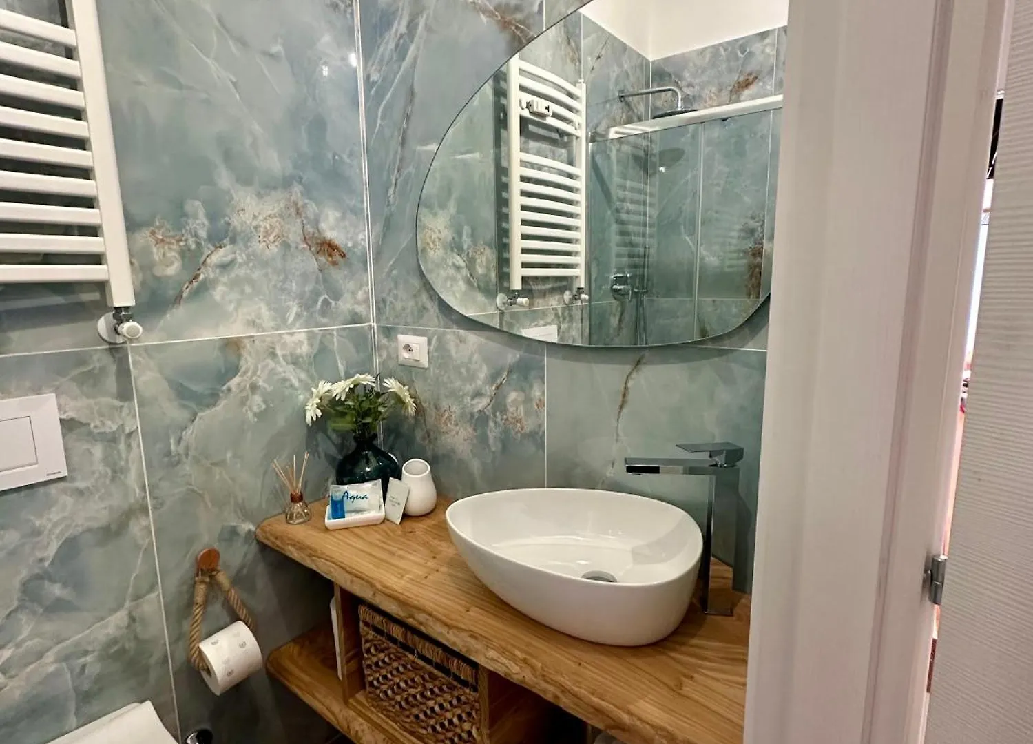 Гостевой дом Due Mari Milano Apartment Zona Portello-Fiera Free Wi-Fi Италия